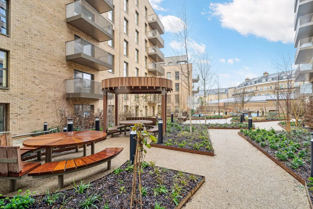 Potters Road, London, SW6, photo 22