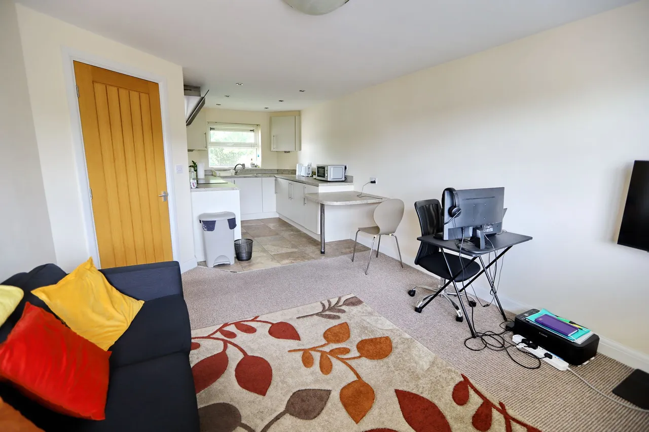 Sedgley Park Road, Prestwich, M25, photo 4