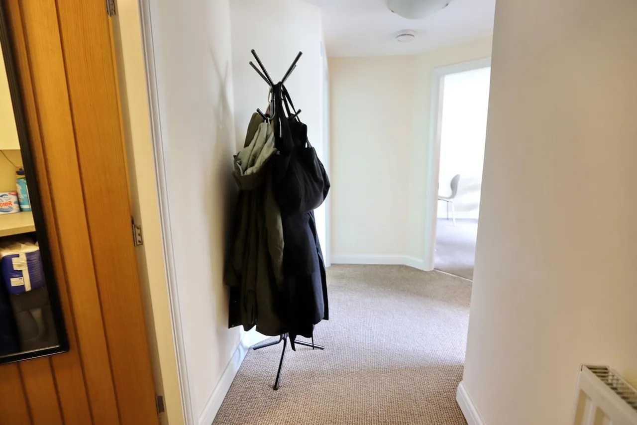 Sedgley Park Road, Prestwich, M25, photo 2
