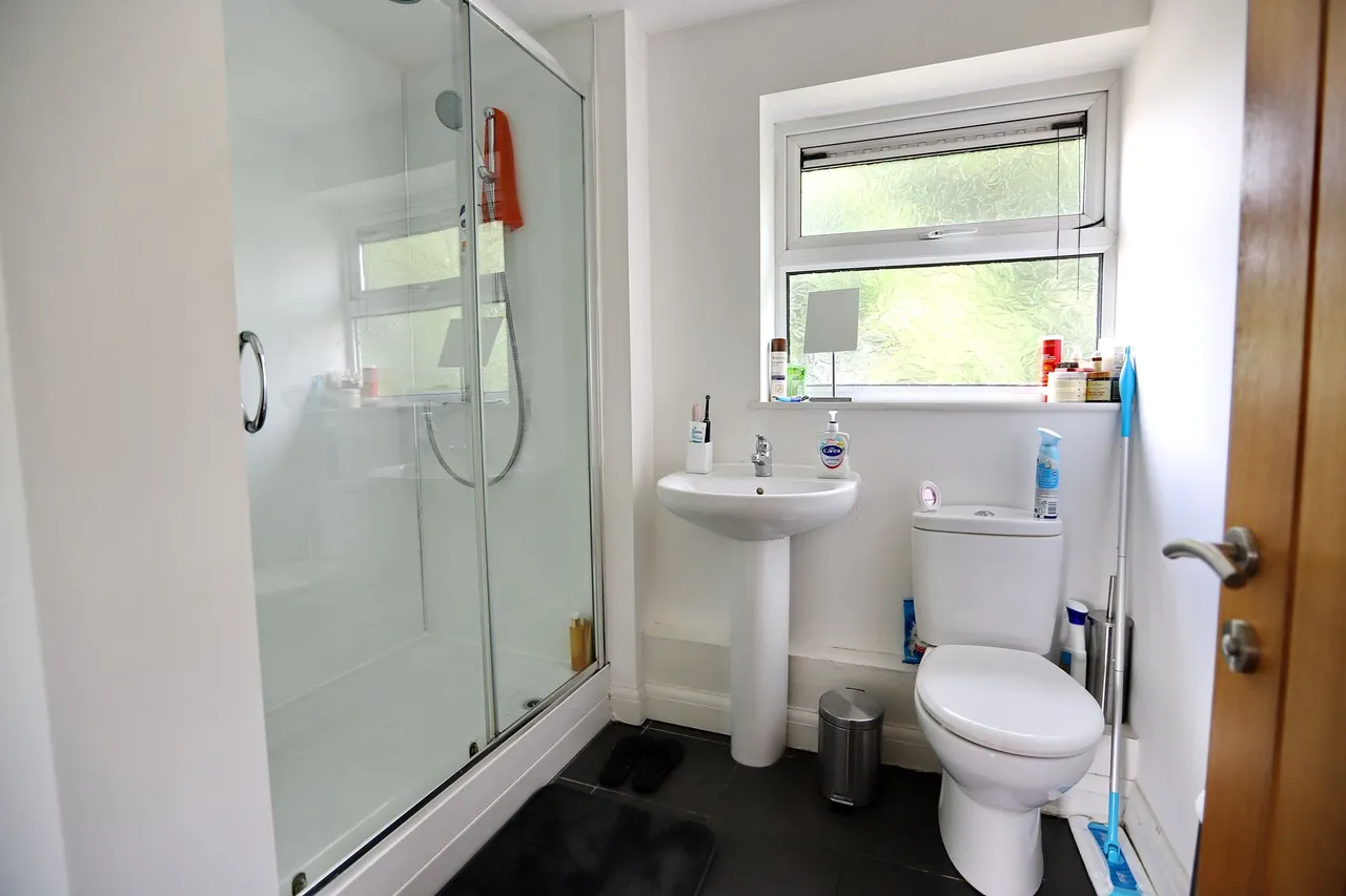 Sedgley Park Road, Prestwich, M25, photo 8