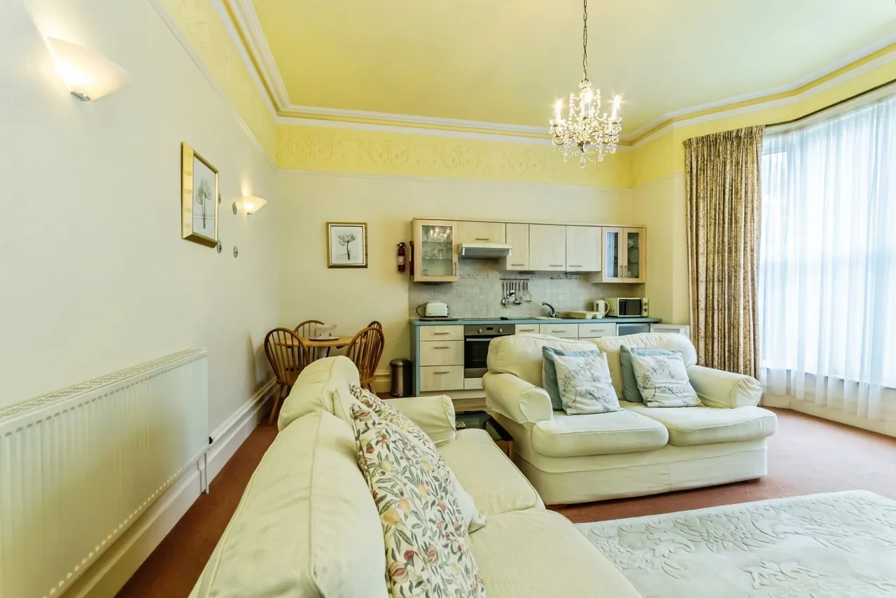 The Goffs, Eastbourne, BN21, photo 22