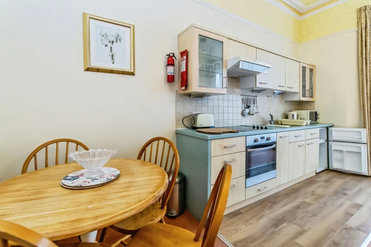 The Goffs, Eastbourne, BN21, photo 23