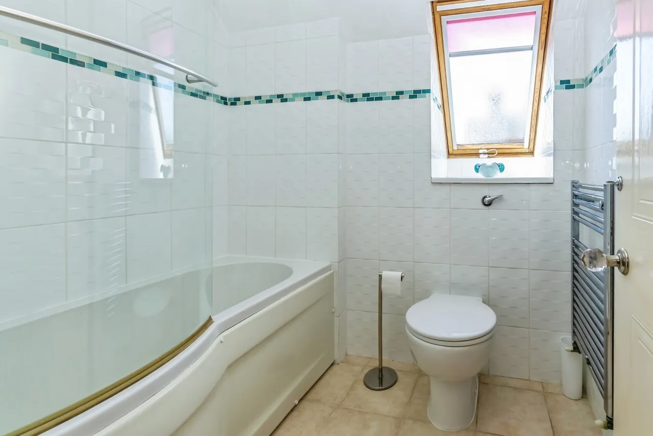 The Goffs, Eastbourne, BN21, photo 41