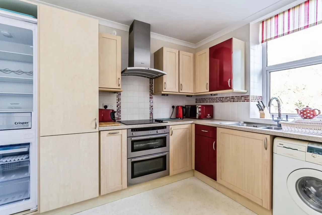 The Goffs, Eastbourne, BN21, photo 28