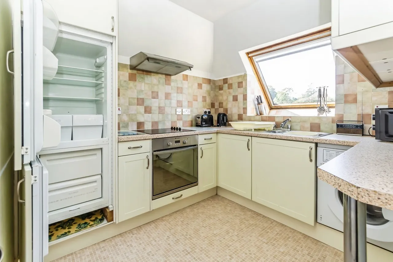 The Goffs, Eastbourne, BN21, photo 35