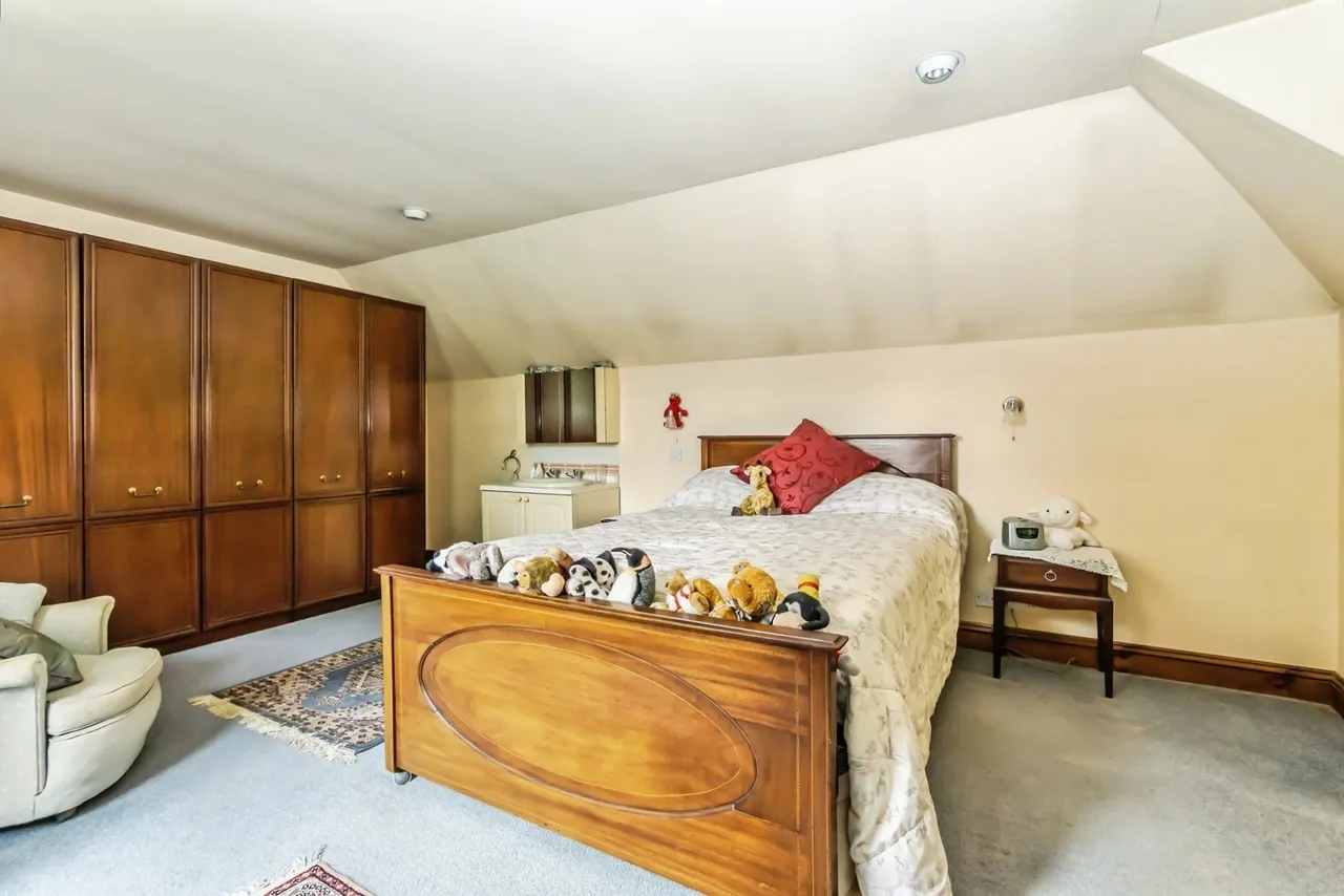 The Goffs, Eastbourne, BN21, photo 13
