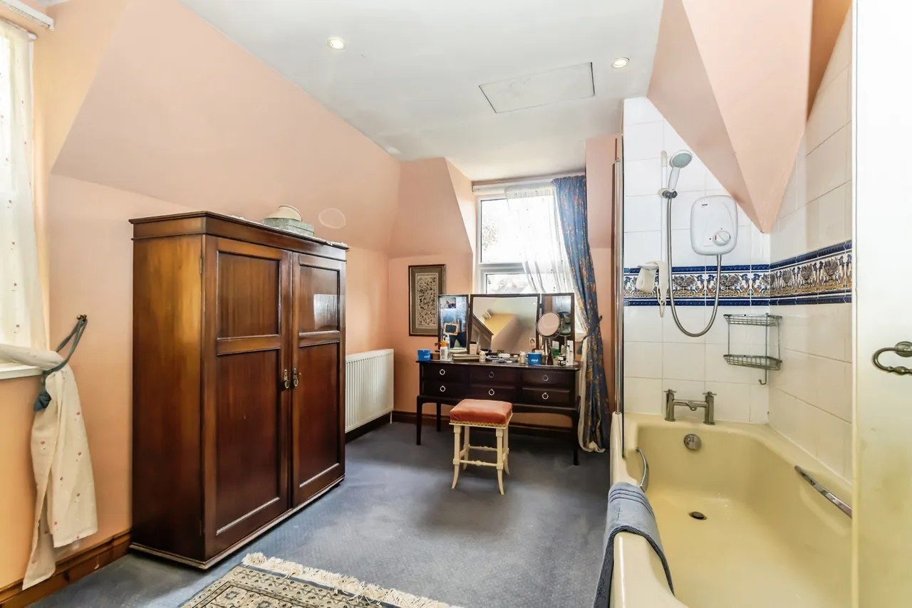 The Goffs, Eastbourne, BN21, photo 14