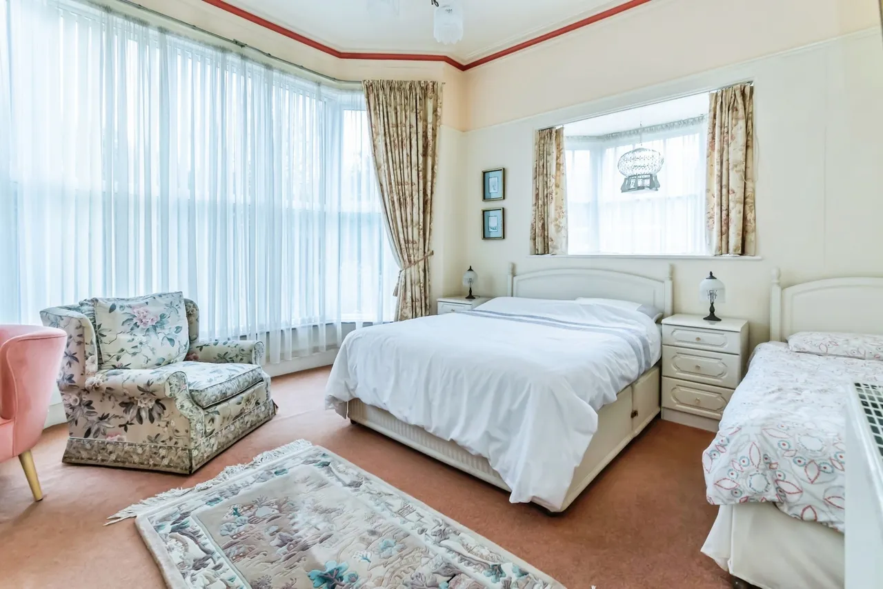 The Goffs, Eastbourne, BN21, photo 24