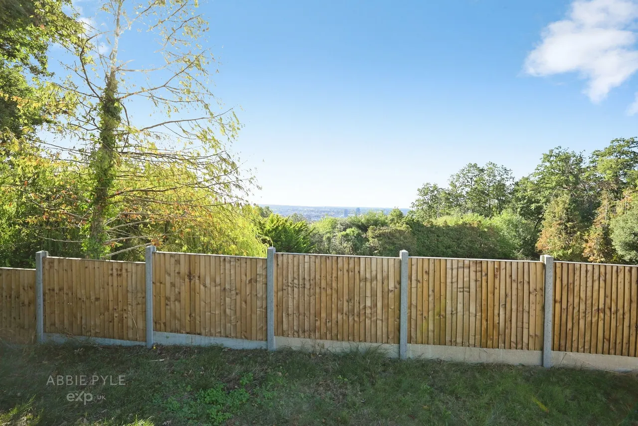 Searchlight Heights, Chattenden, ME3, photo 27