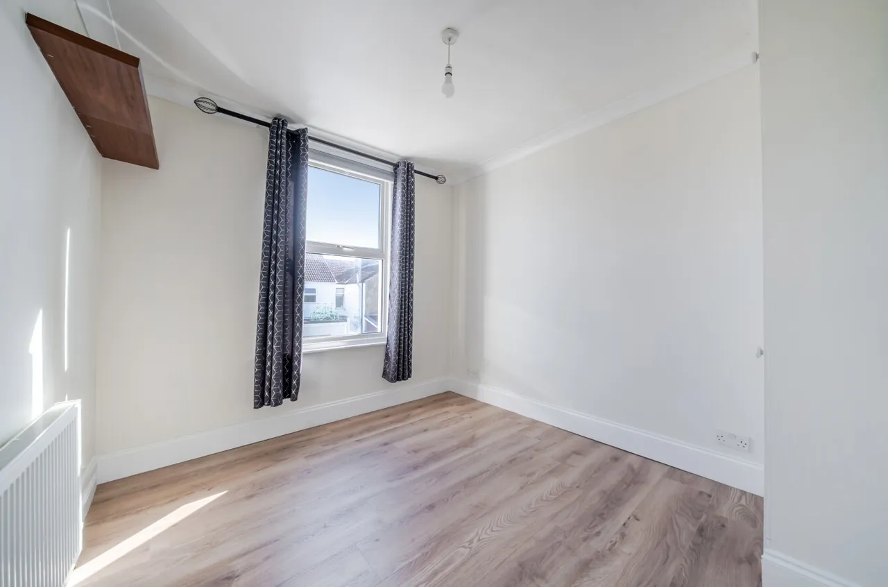Dartmouth Road, Portsmouth, PO3, photo 6