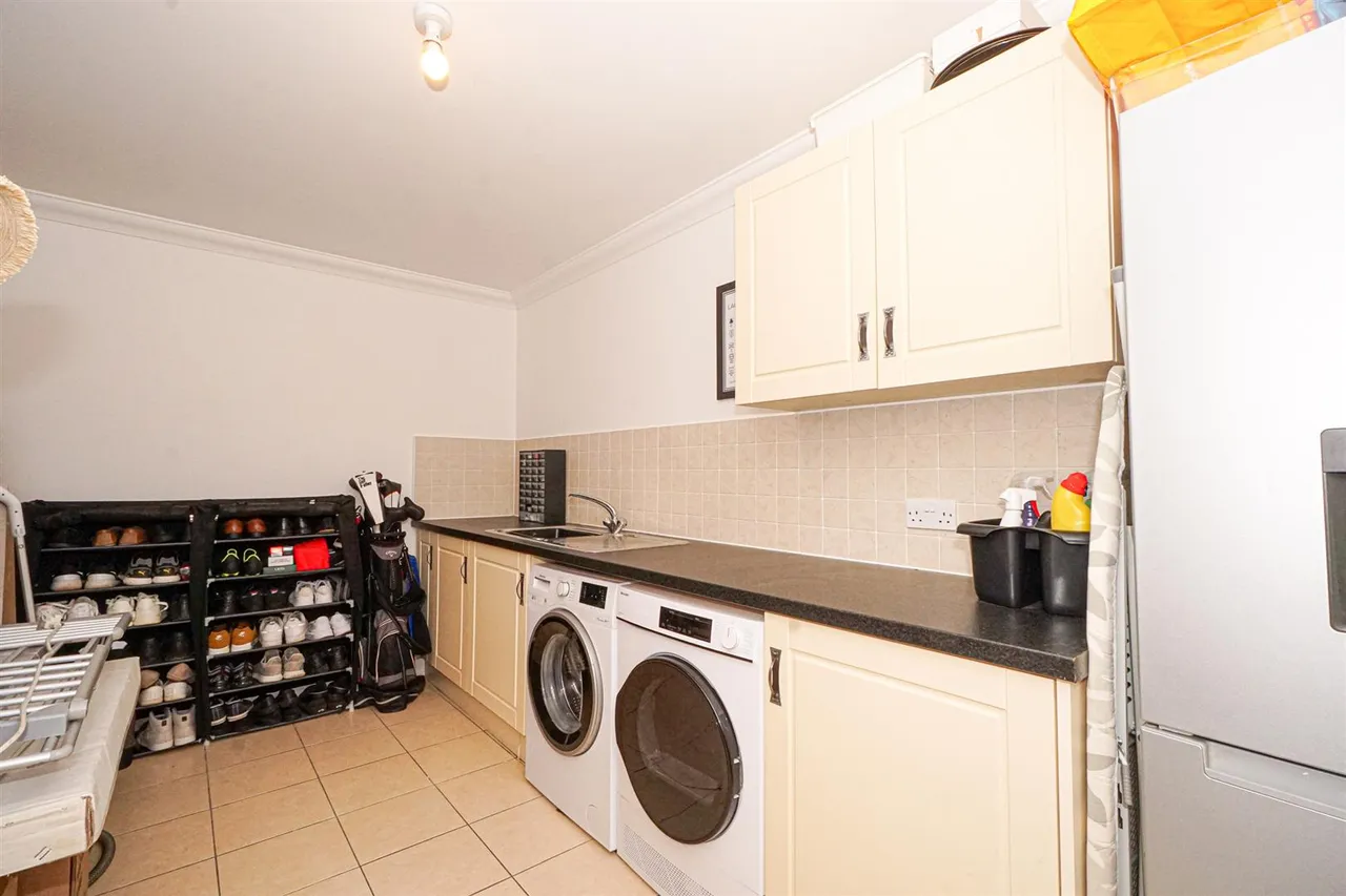 Welton Rise, St. Leonards-On-Sea, photo 17