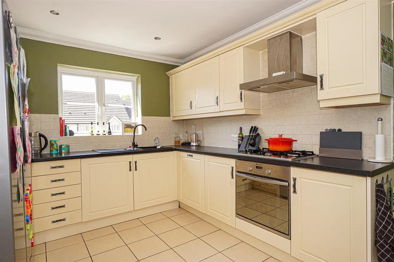 Welton Rise, St. Leonards-On-Sea, photo 4