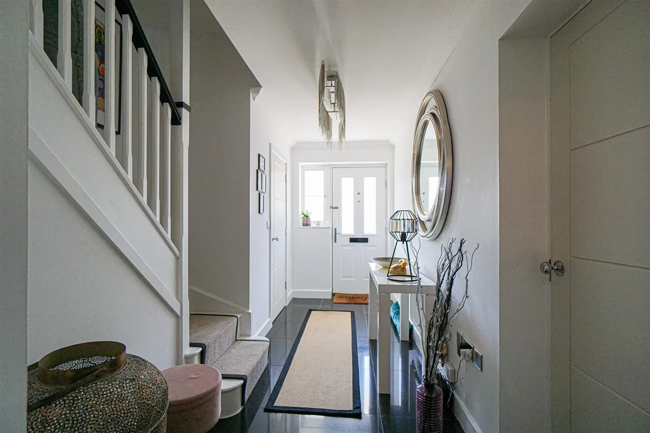 Welton Rise, St. Leonards-On-Sea, photo 27