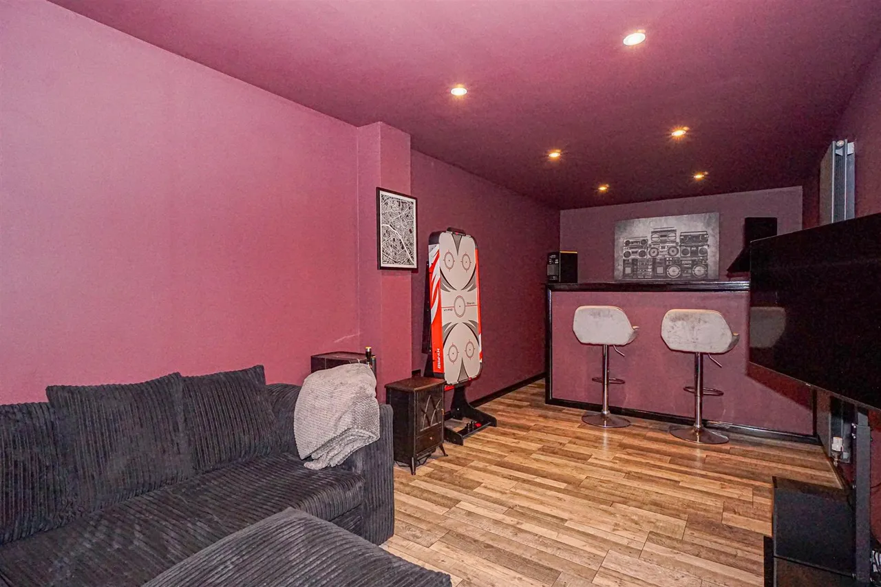 Welton Rise, St. Leonards-On-Sea, photo 11
