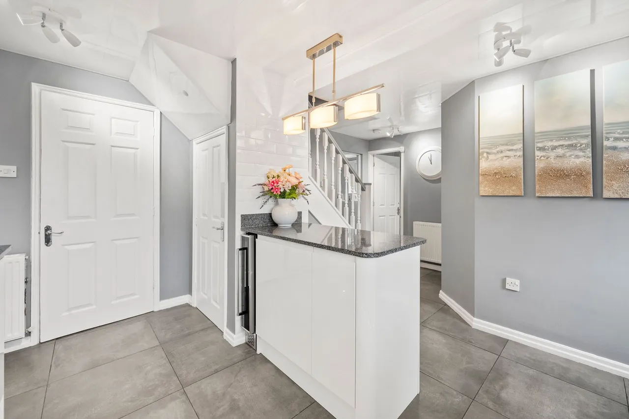 Long Meadow, Eccleston, WA10, photo 6