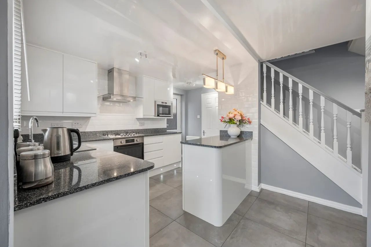 Long Meadow, Eccleston, WA10, photo 3