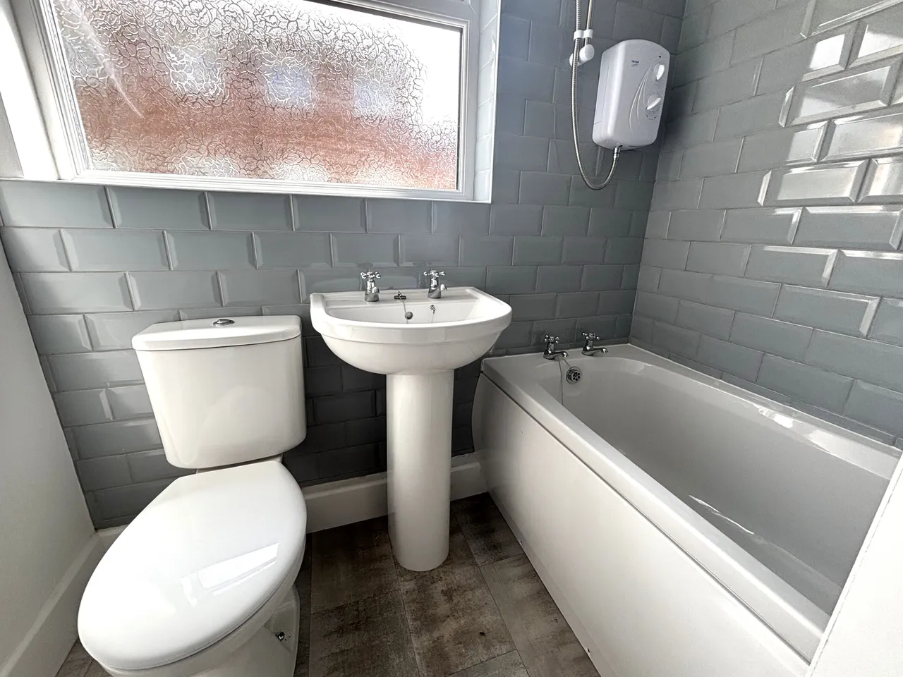 Staveton Close, Bramhall, SK7, photo 6