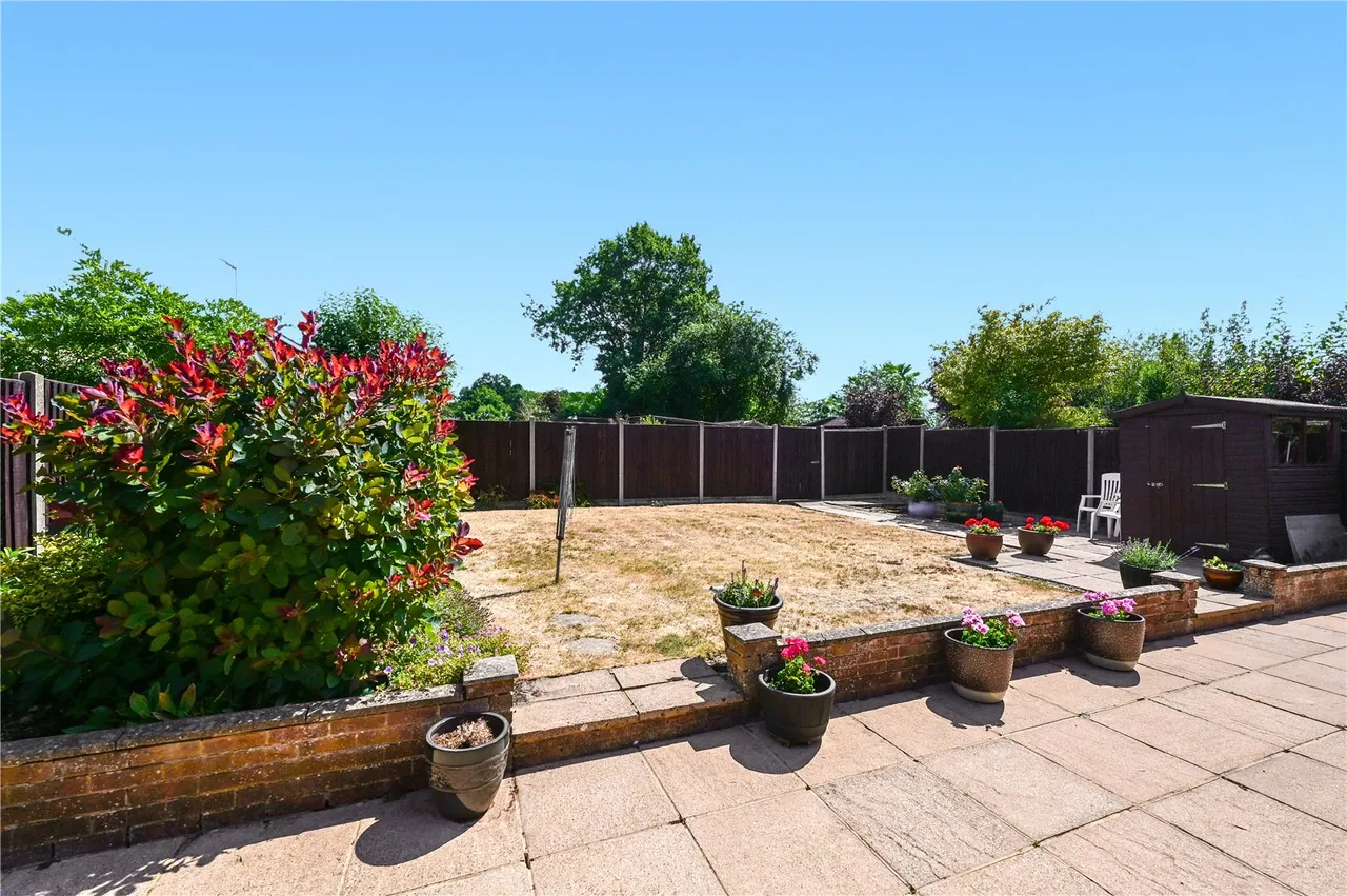 Mytchett Road, Mytchett, GU16, photo 15
