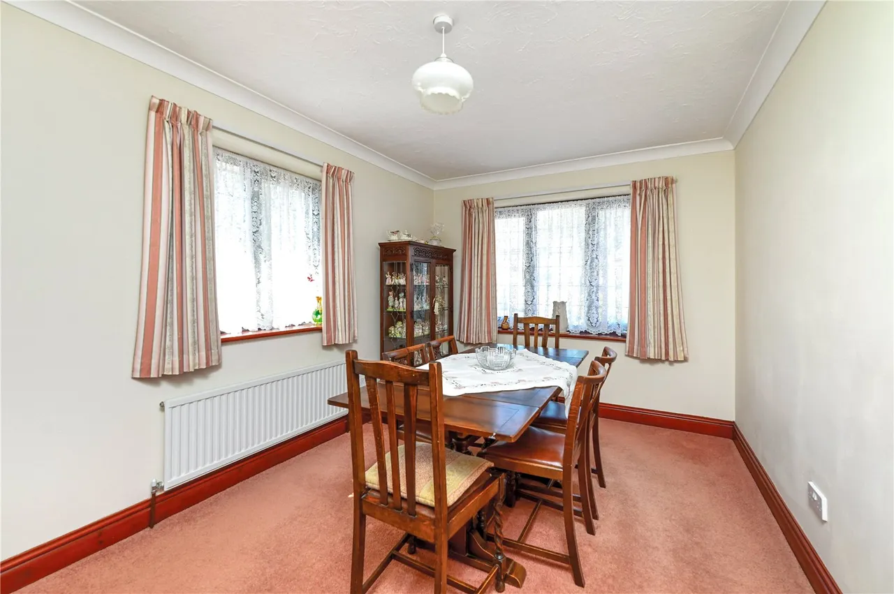 Mytchett Road, Mytchett, GU16, photo 5