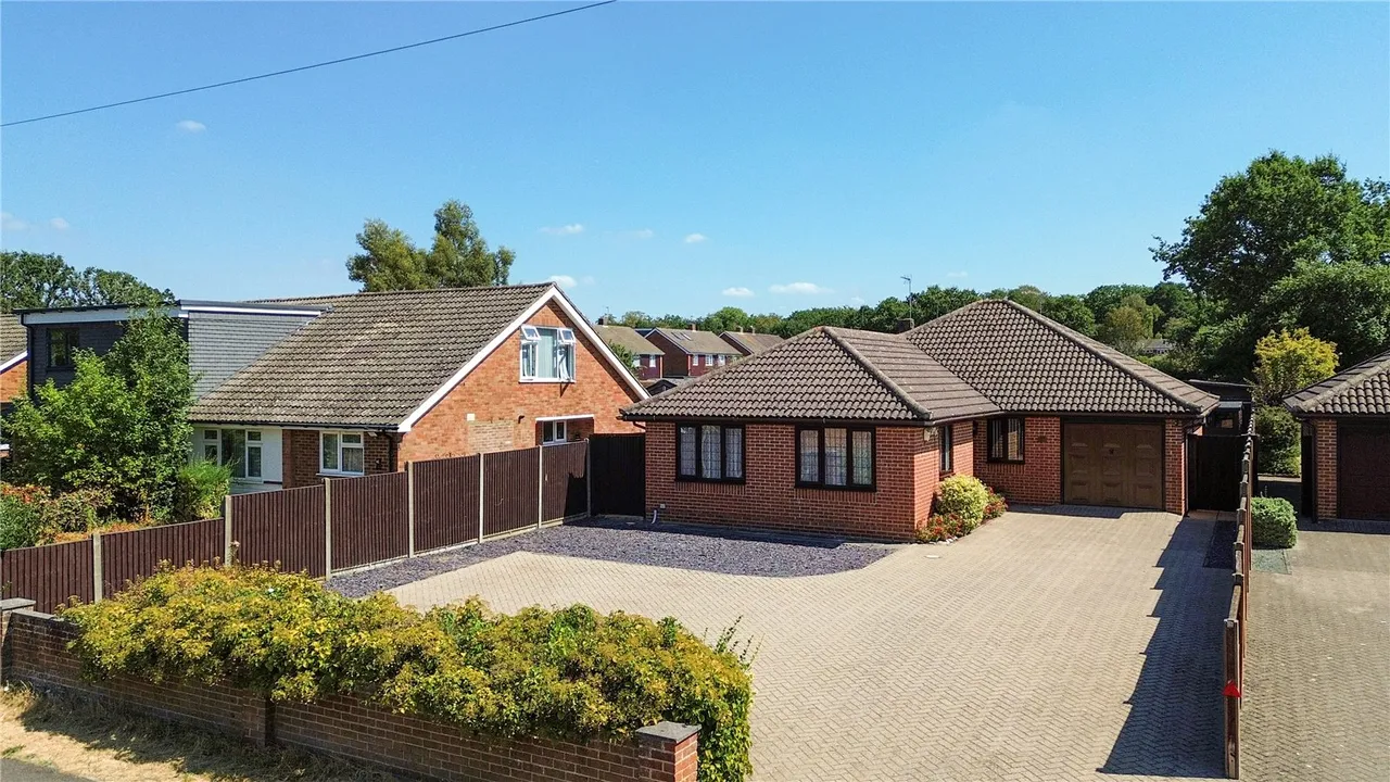 Mytchett Road, Mytchett, GU16, photo 19