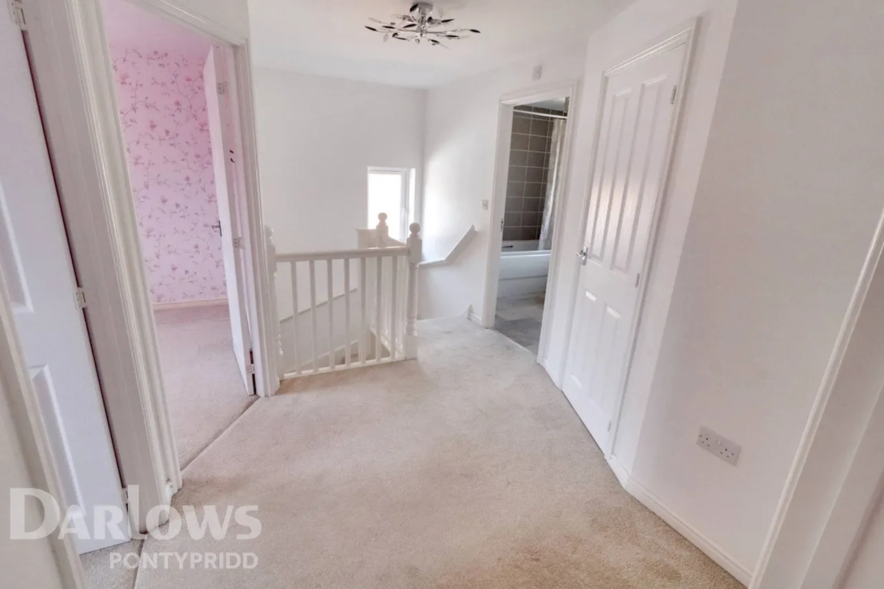 Bryn Eirlys, Bridgend, photo 15