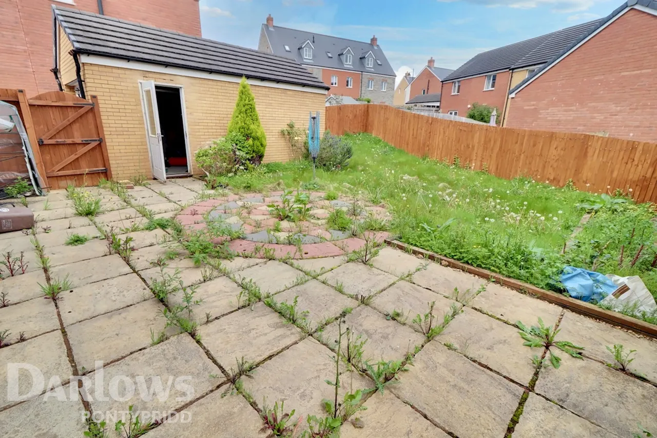 Bryn Eirlys, Bridgend, photo 29