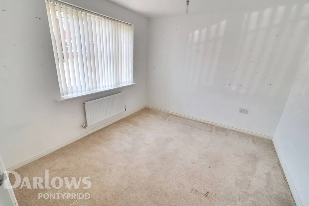 Bryn Eirlys, Bridgend, photo 6