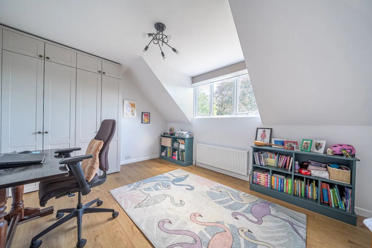 Luffman Road, SE12, photo 13