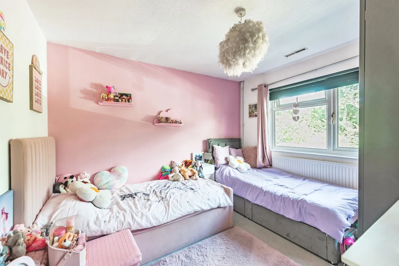 Gorling Close, Ifield, RH11, photo 7