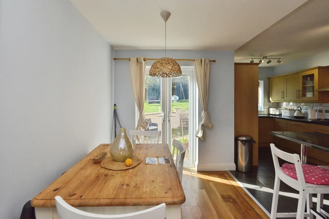 London Road, Loughton, MK5, photo 6