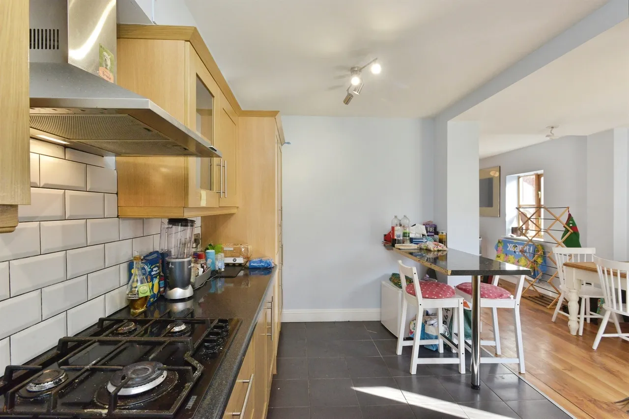 London Road, Loughton, MK5, photo 7