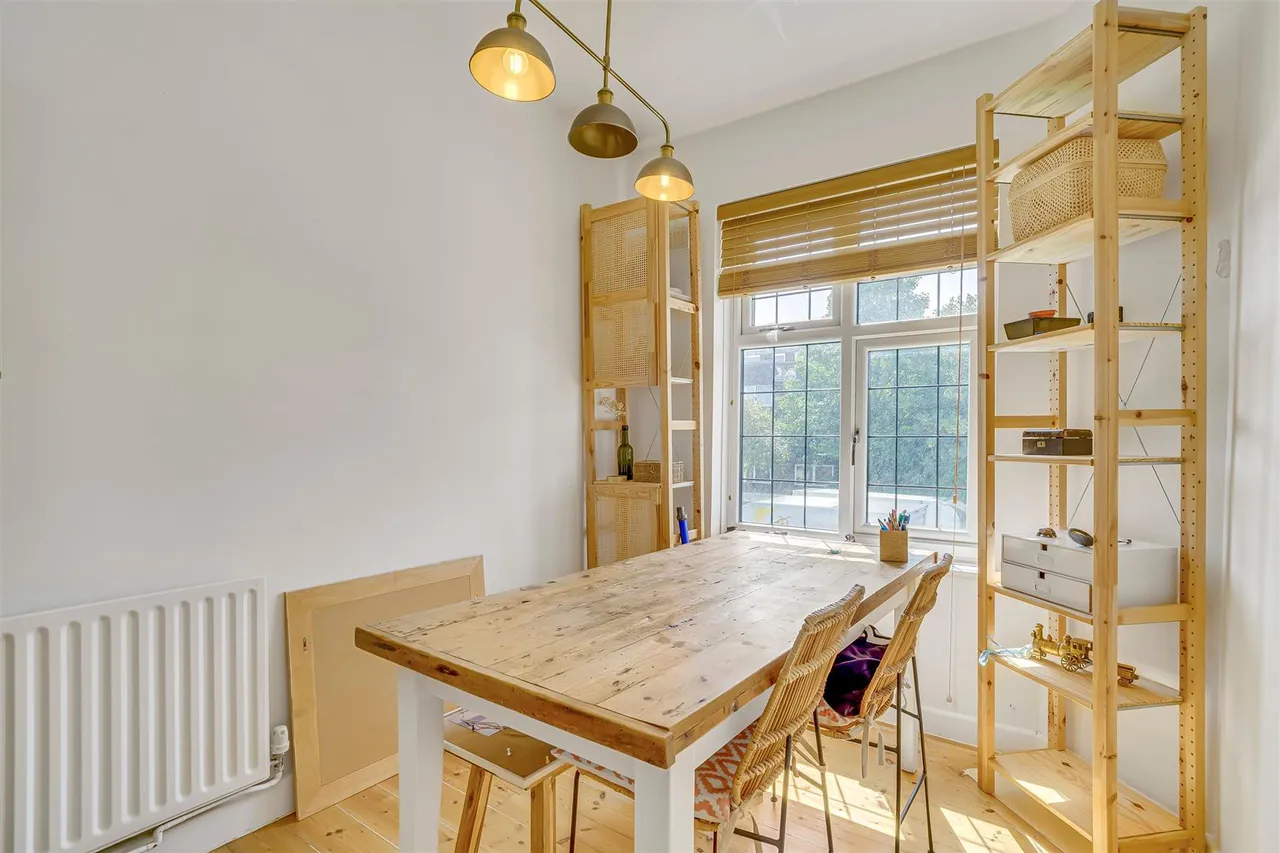 Upper Richmond Road West, East Sheen, SW14, photo 5