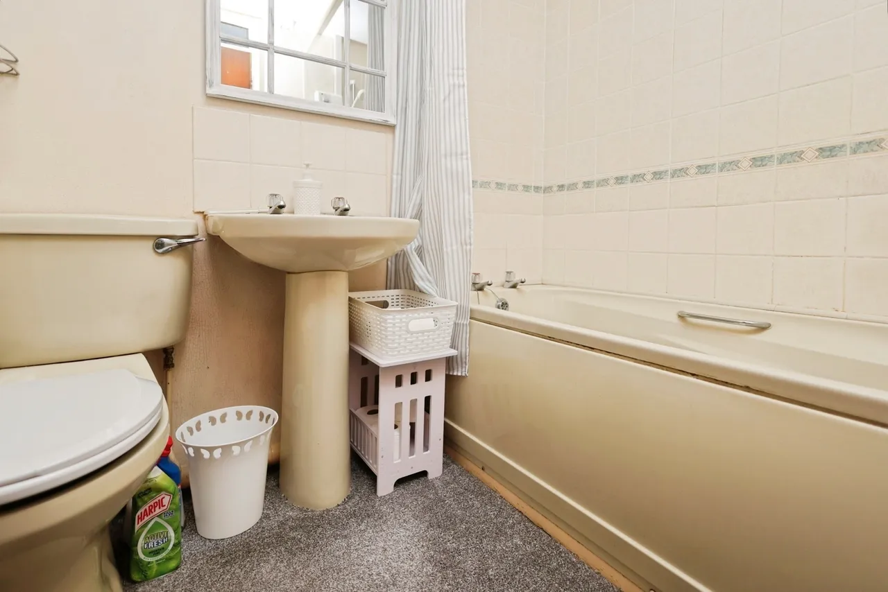 Pinewoods, Birmingham, B31, photo 17