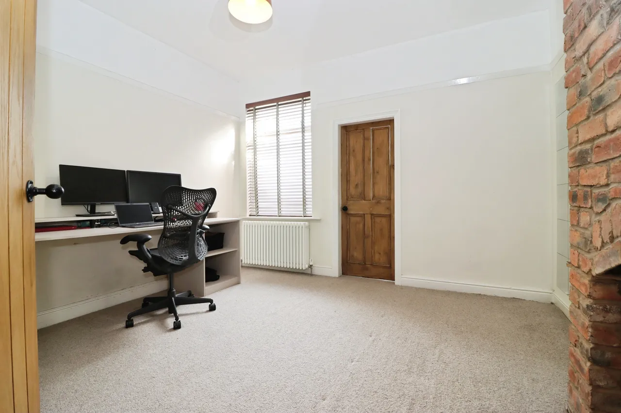Walton Road, Chesterfield, S40, photo 9