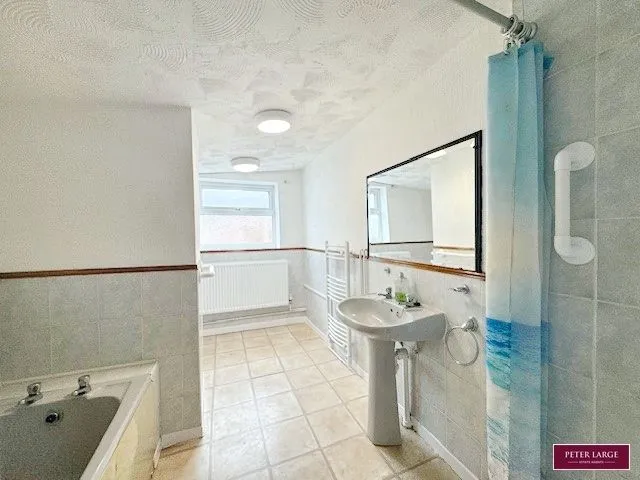 Gwespyr Hill, Gwespyr, Holywell, Flintshire, CH8 9lh, photo 6
