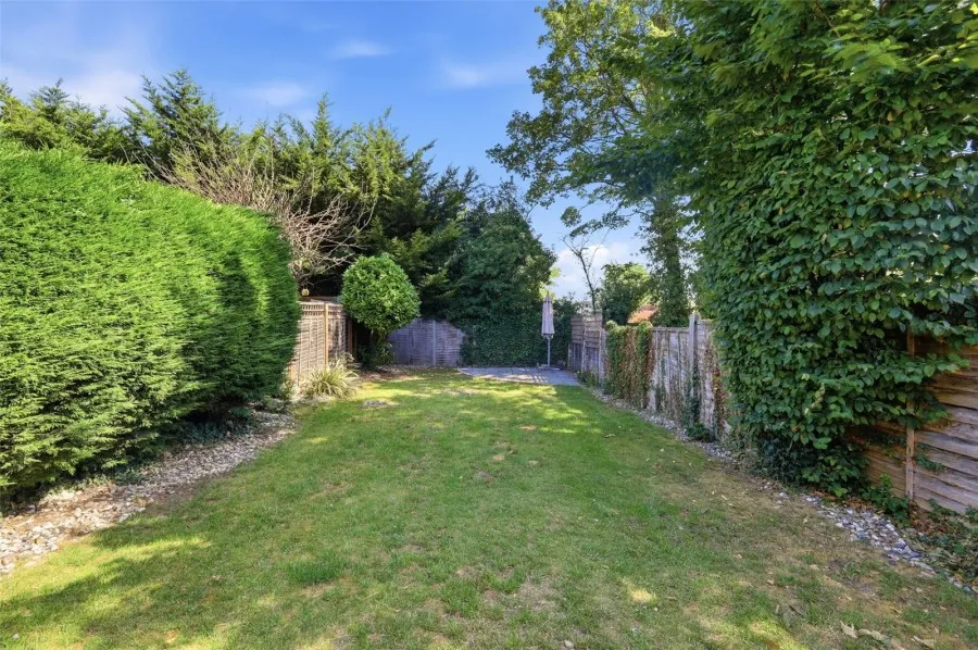 with 3 bedrooms in Bishop's Stortford, CM23, photo 10