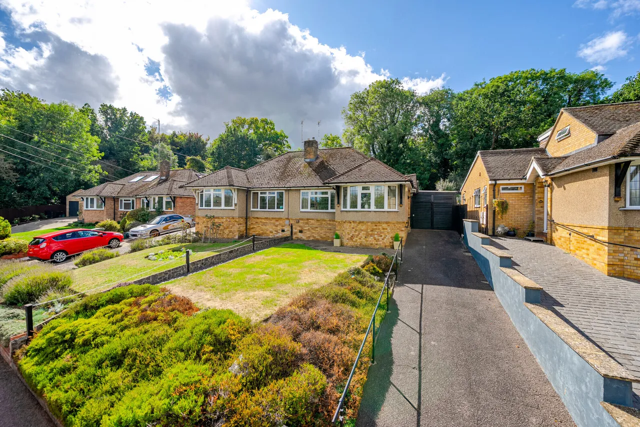 2 bed house for sale, Marquis Lane, Harpenden, AL5