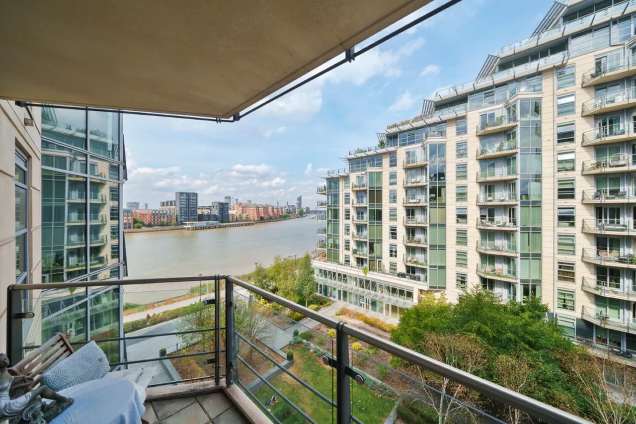 Kingfisher House, Battersea Reach, photo 2