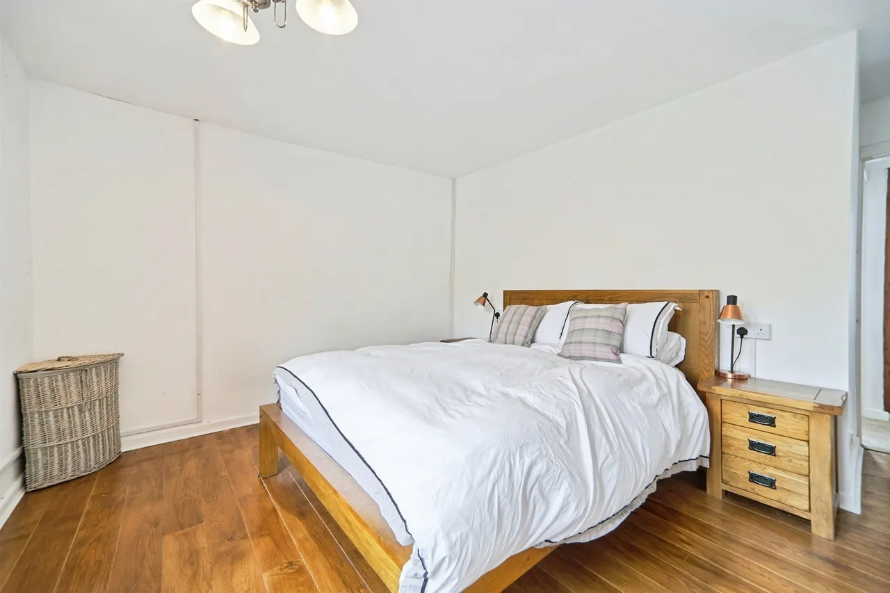 Long Lee Lane, Keighley, photo 10
