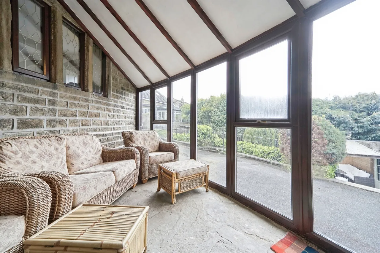 Long Lee Lane, Keighley, photo 9