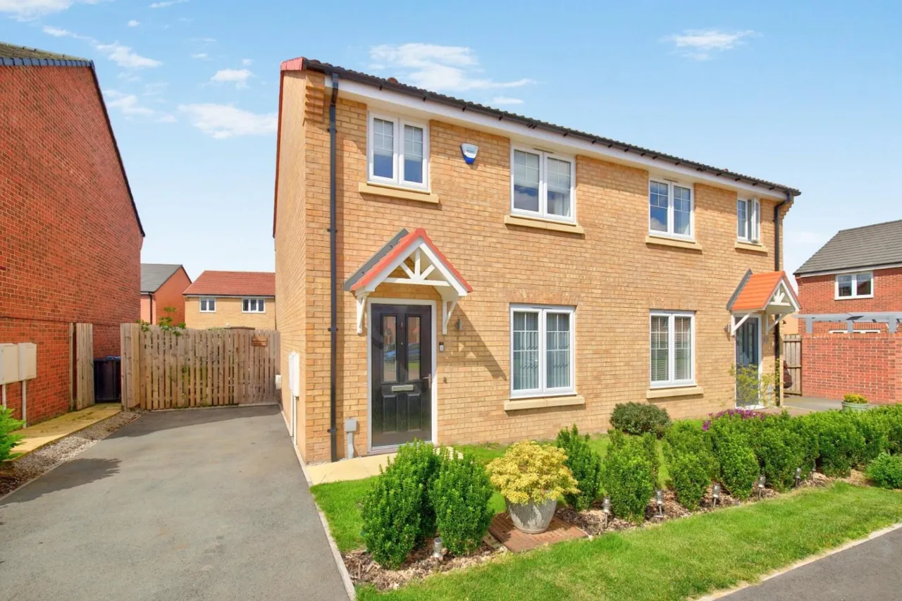 3 bed house for sale — Highwayman Road, Boroughbridge