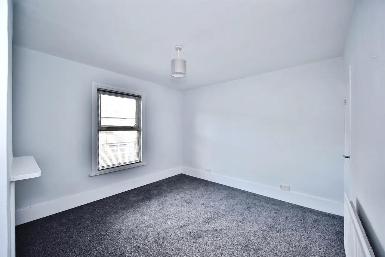 Harold Road, Sittingbourne, ME10, photo 9