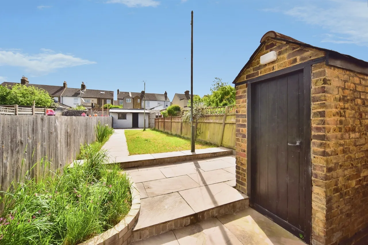 Harold Road, Sittingbourne, ME10, photo 14