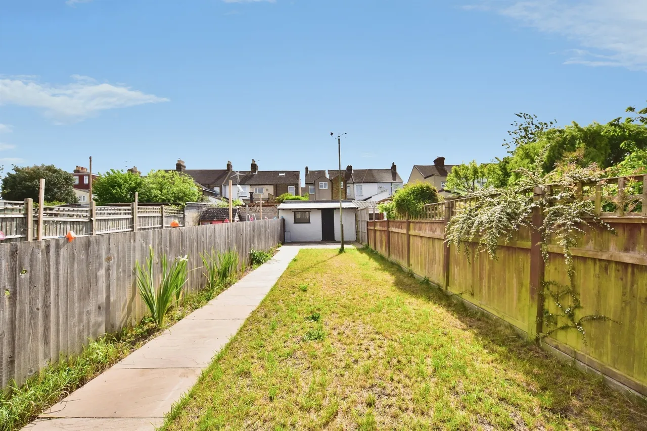 Harold Road, Sittingbourne, ME10, photo 13