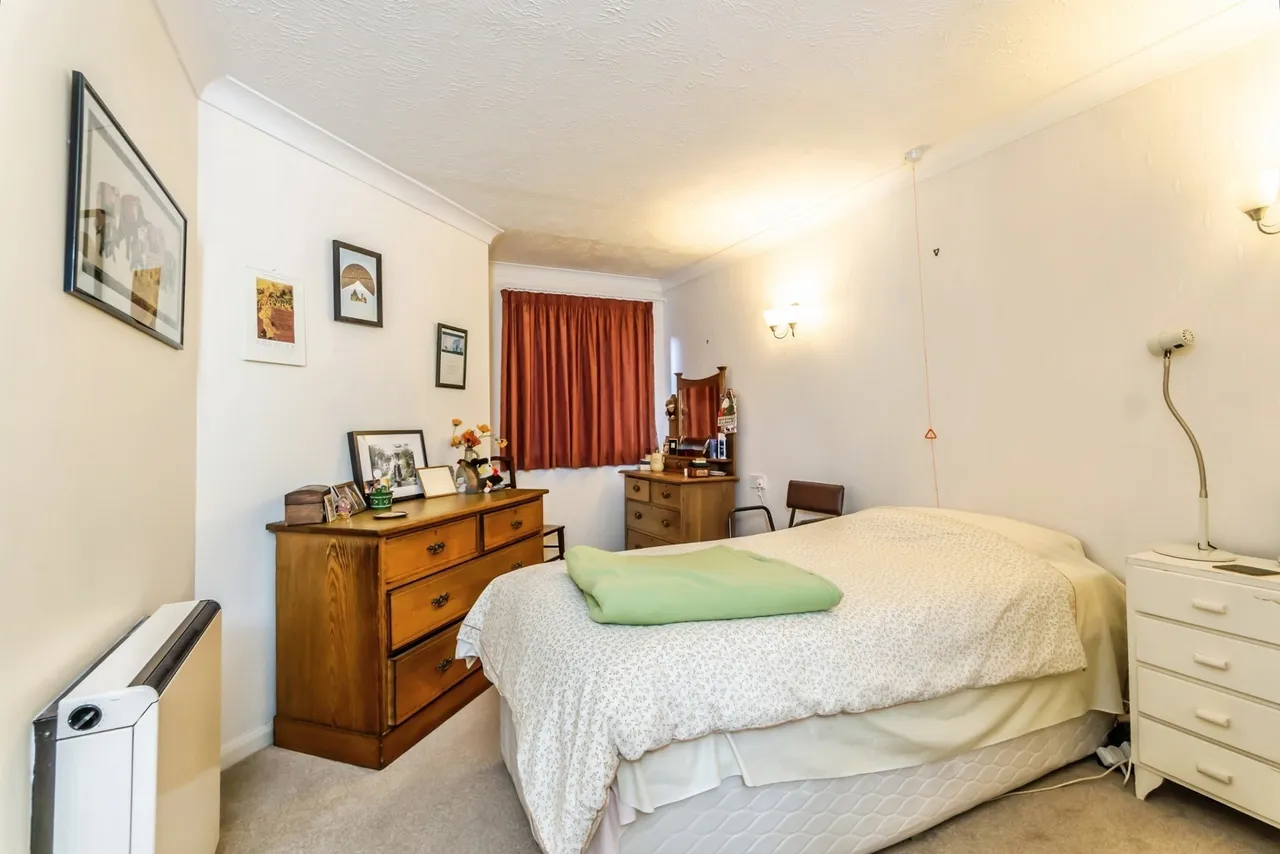 Croydon Road, Caterham, Surrey, CR3, photo 8
