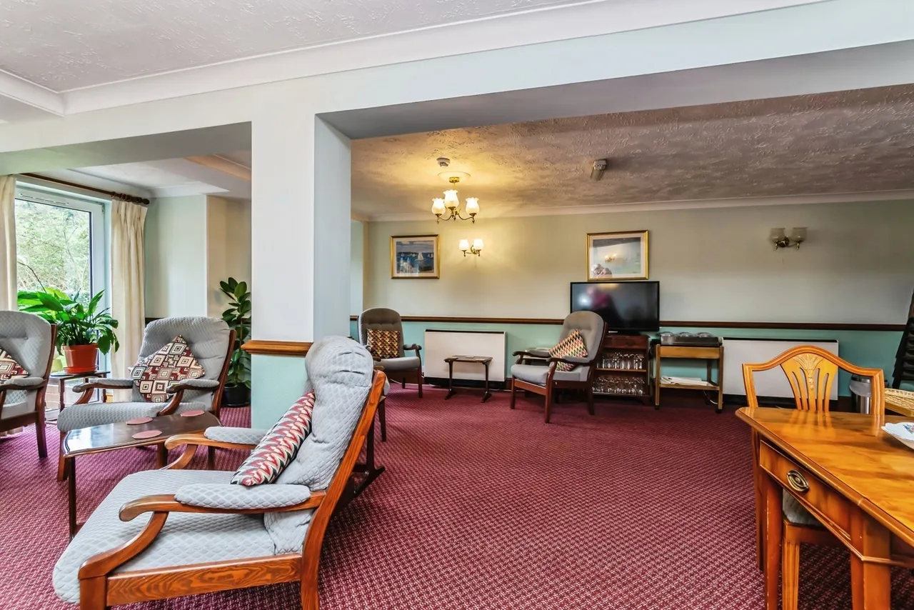 Croydon Road, Caterham, Surrey, CR3, photo 15