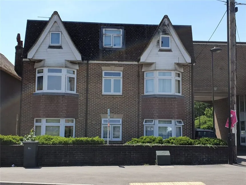 1 bed flat to rent — London Road, Slough, Berkshire, SL3