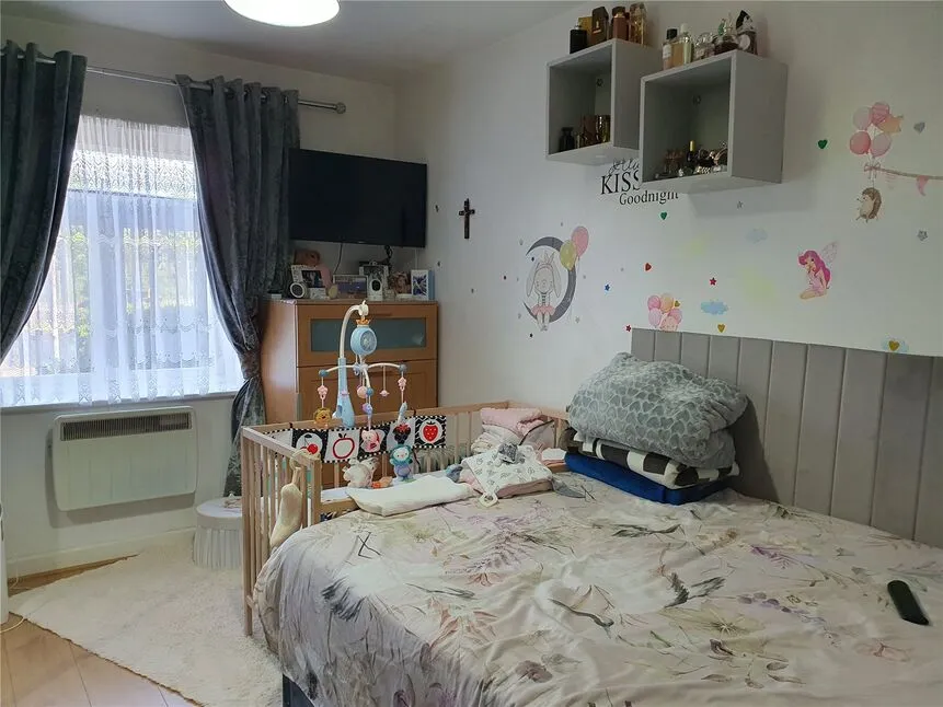 London Road, Slough, Berkshire, SL3, photo 4