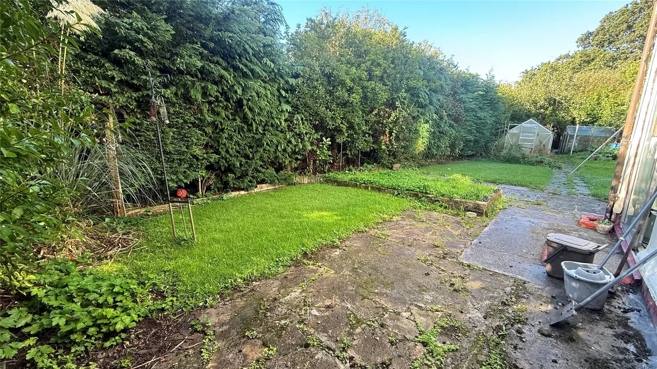 Kronsbec Avenue, Little Sutton, CH66, photo 10