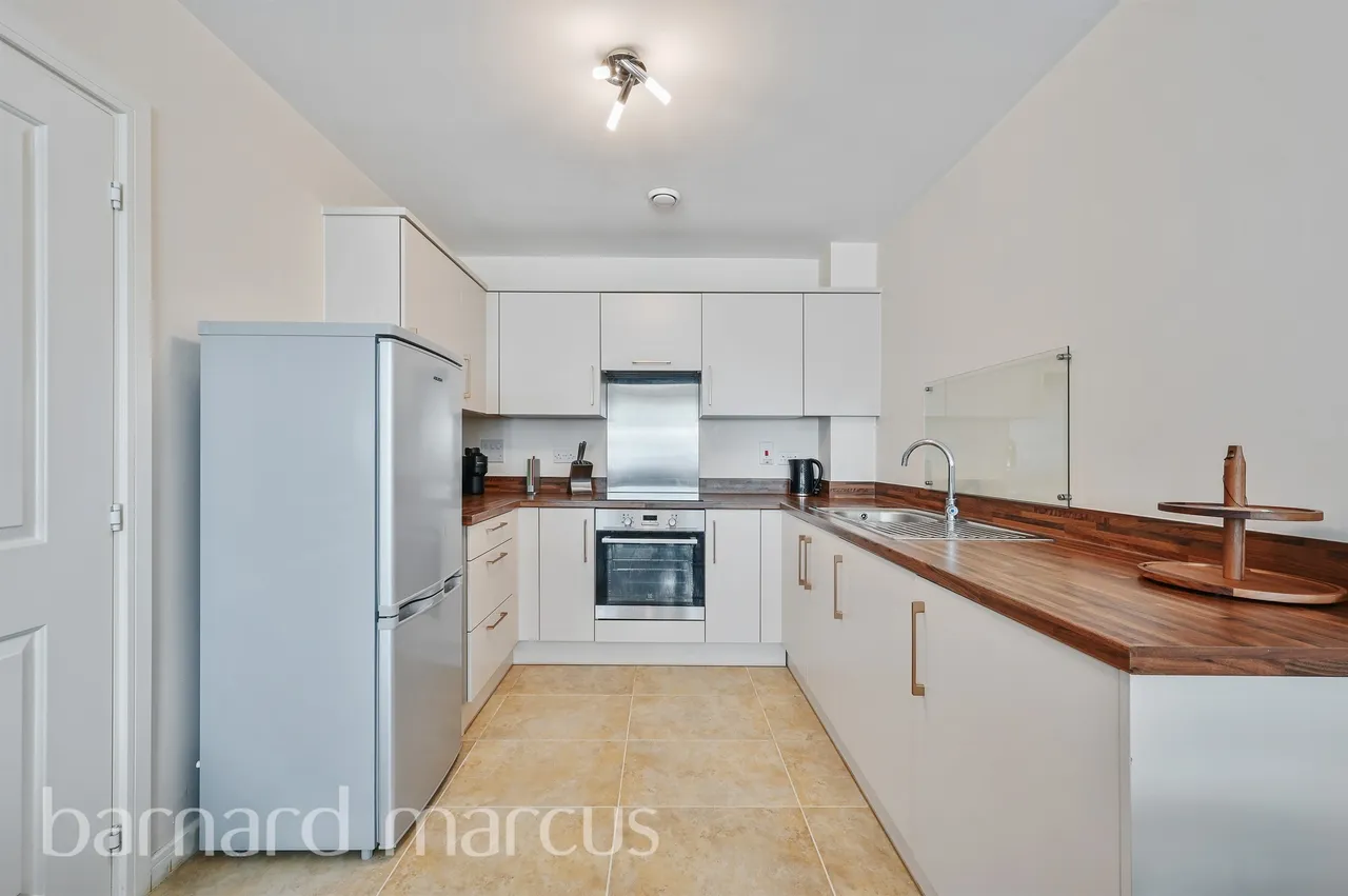 Schoolgate Drive, Morden, SM4, photo 12